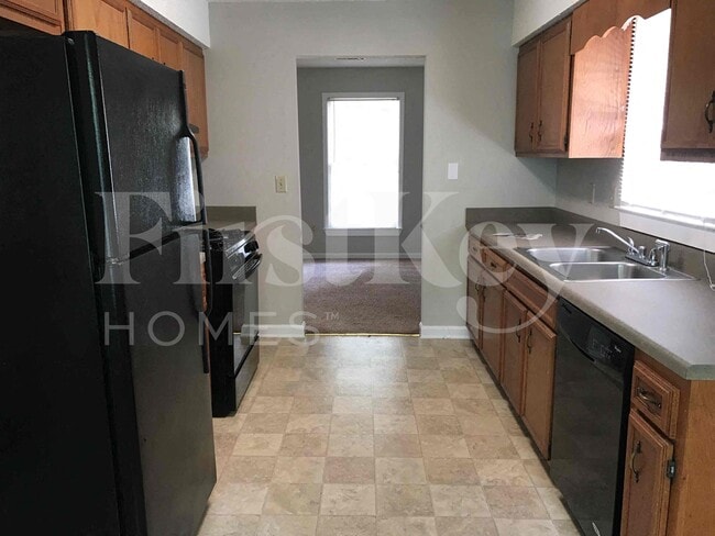 Photo - 1201 Creekwood Cove