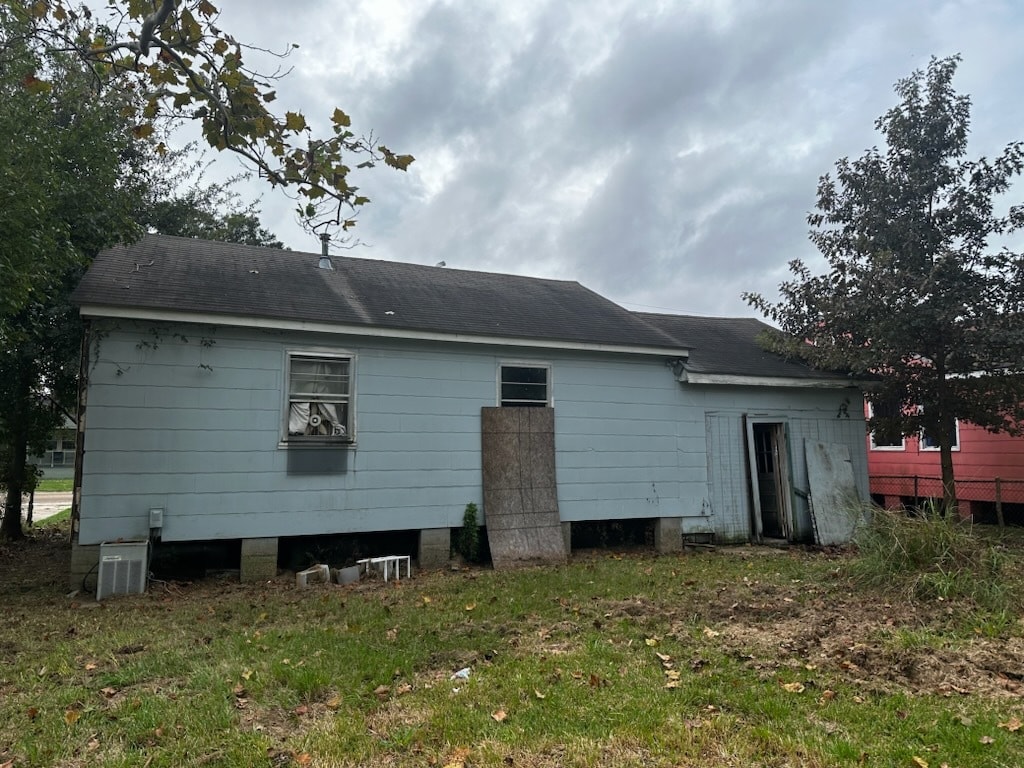 Photo - 3475 Hollywood St