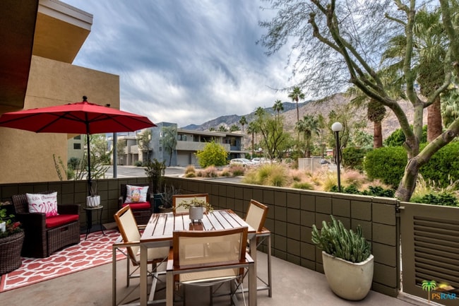 Photo - 820 E Palm Canyon Dr Unidad 101