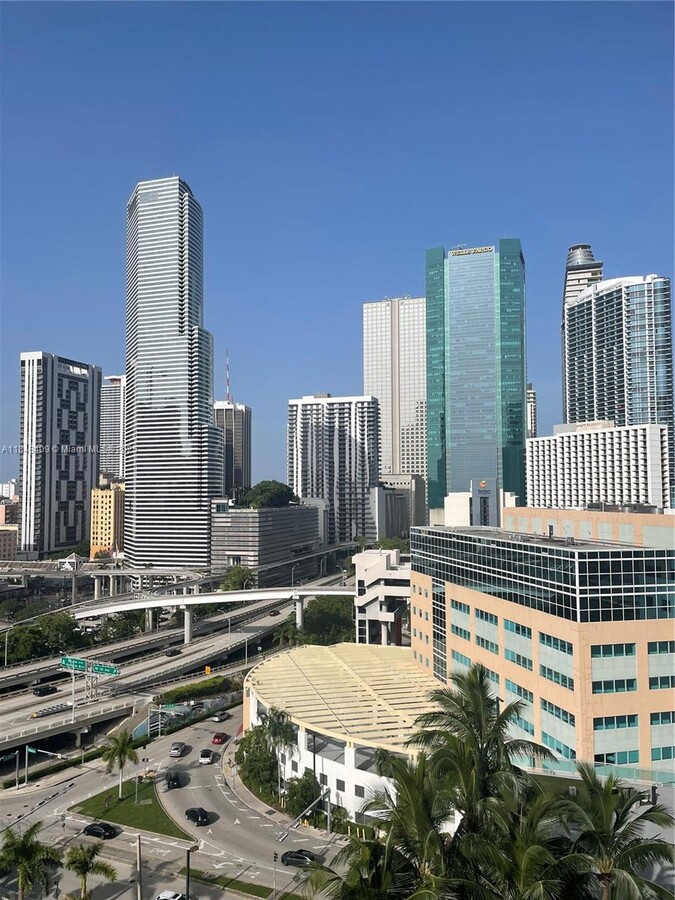 Photo - 350 S Miami Ave Unidad 2509 Rental