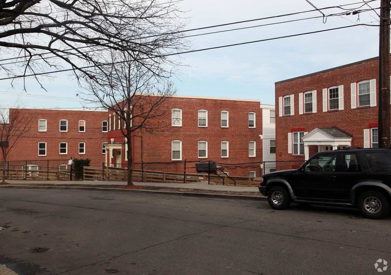 Photo - 3130 Buena Vista Ter SE