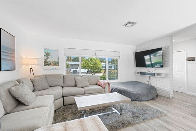 Photo - 226 SW 13th Ave