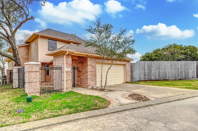 Photo - 14527 Clipper Cir Dr