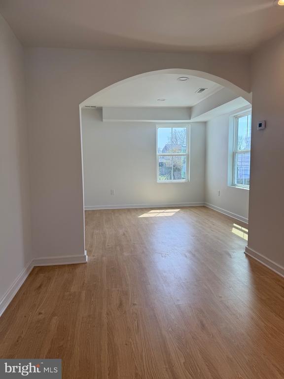 Photo - 2125 Oakland Rd