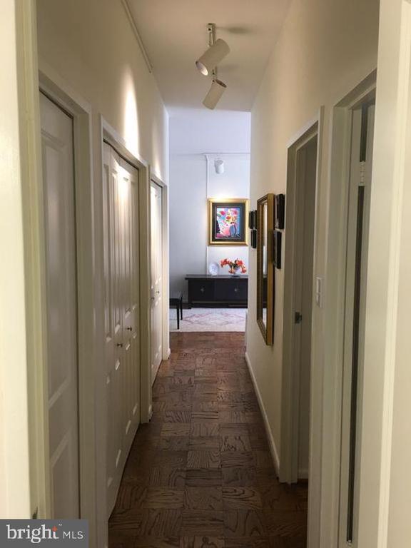 Photo - 10500 ROCKVILLE PIK Unit M11