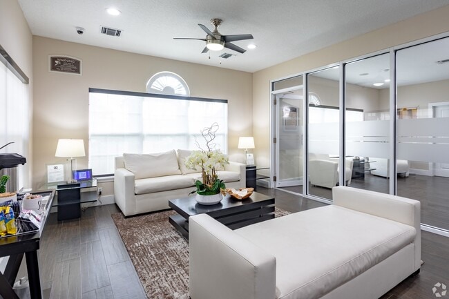 Photo - Legacy Lakeview