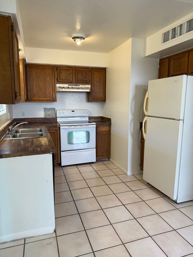 Photo - REMODELED 3 Bed/2Bath single family home with HUGE yard