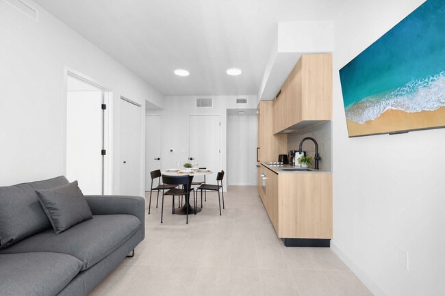 Photo - 501 NE 1st Ave Unidad GO ID1496920P