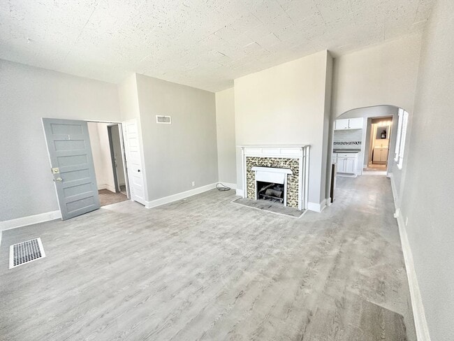 Photo - 2901 S 43rd St Unit 2901