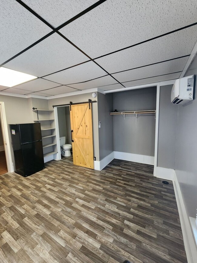 Photo - Studio apartment Unit 418-A South Union Street