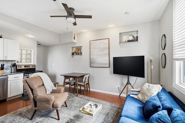 Photo - 535 Klotter Ave