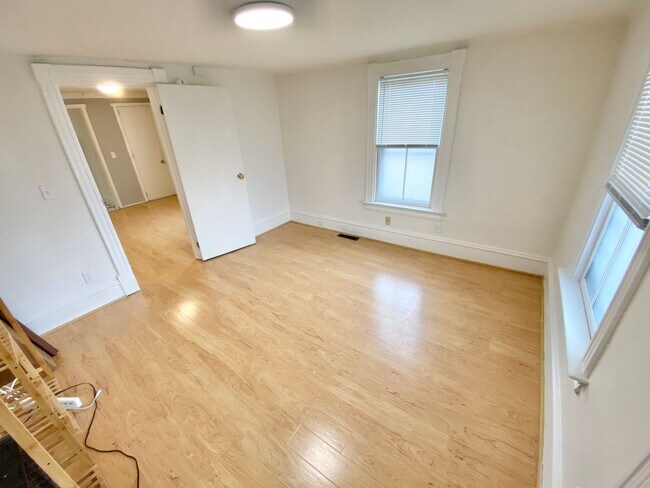 Photo - 93 Walnut St Unit #5