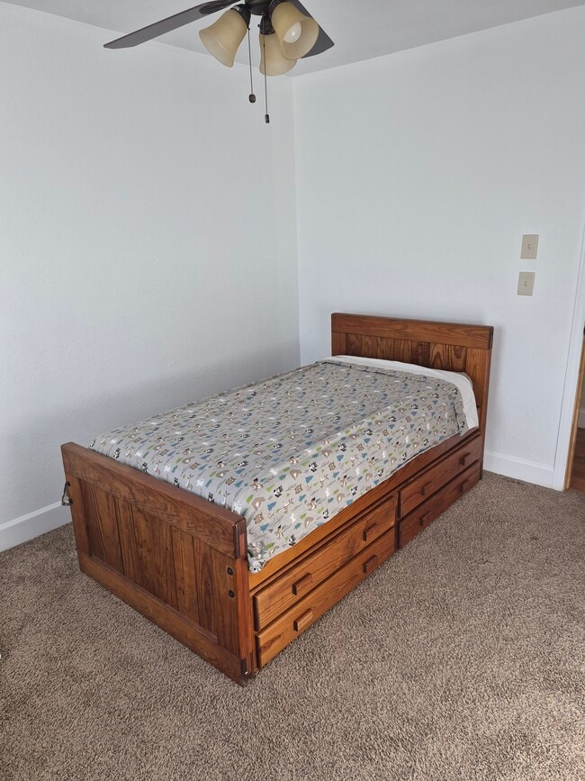 Photo - 2406 Walker Rd