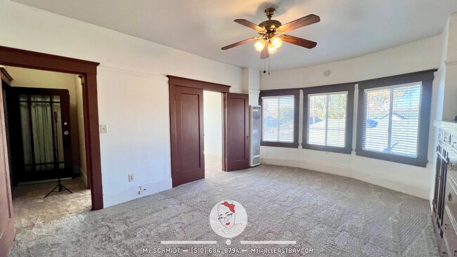 Photo - 4718 Salem St Unit 3