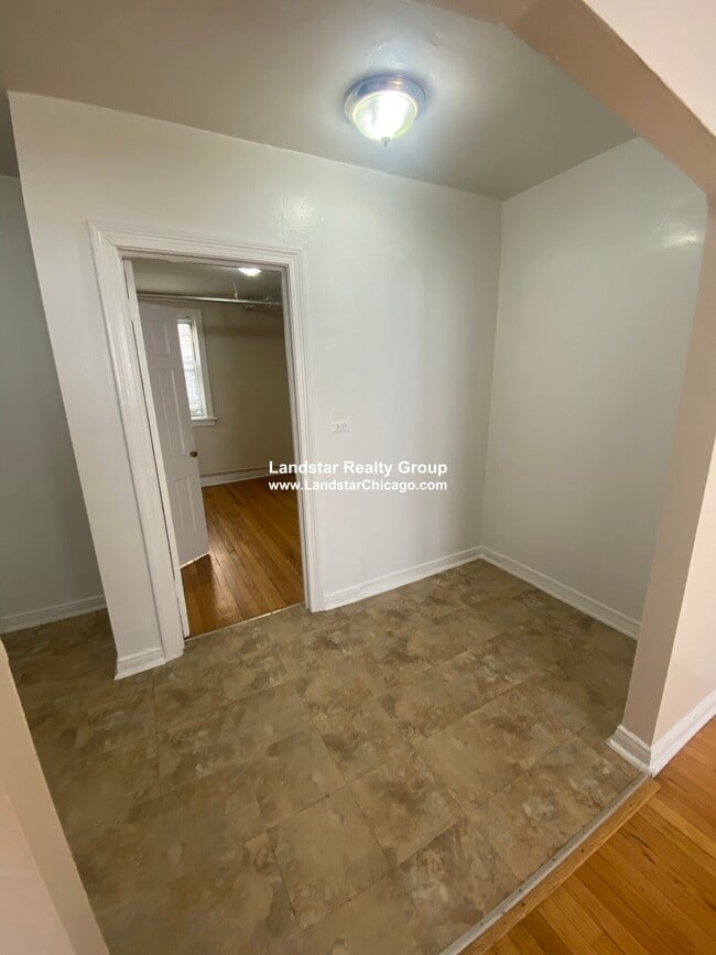 Photo - 6912 N Ravenswood Ave Unit 1B