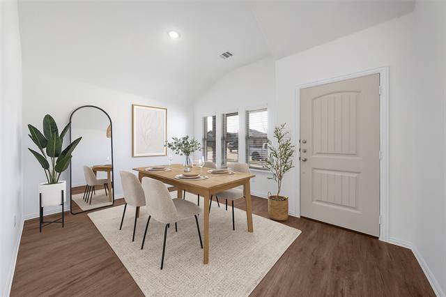 Photo - 310 Woodlands Blvd