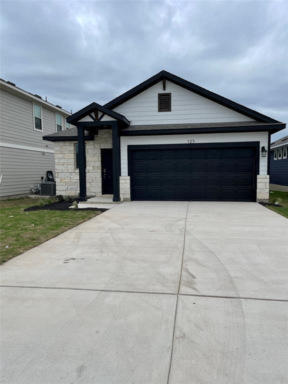 Photo - 125 Kellys Heroes Wy