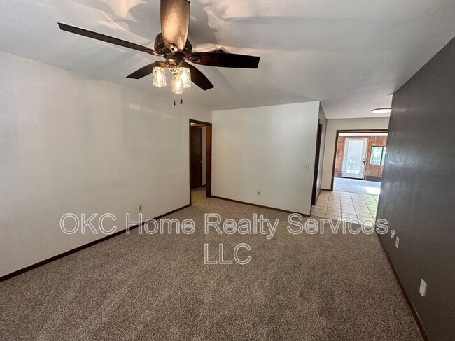 Photo - 3112 Beechwood Dr
