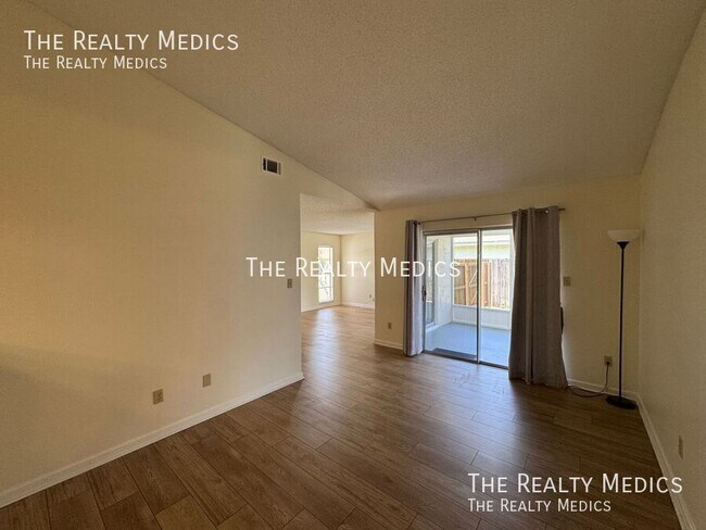 1184 Mapimi Ct