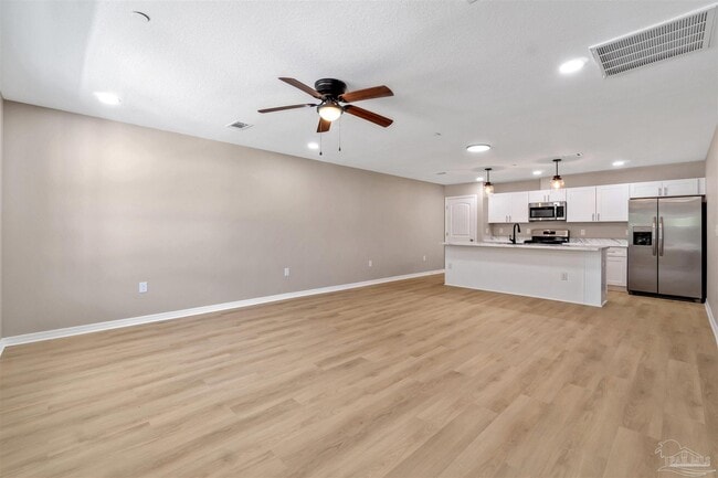 Building Photo - 50 Fulton Ave Rental