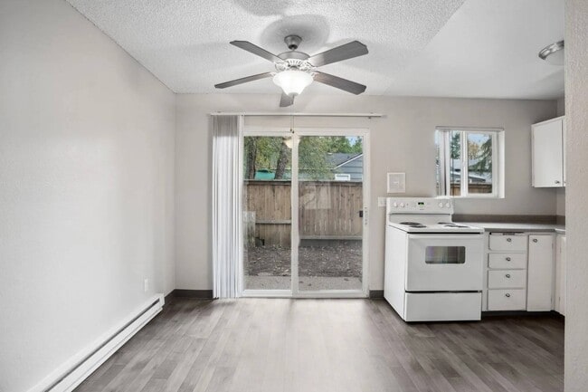 Arbor Place Apartments