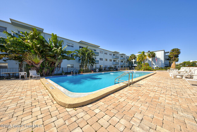 Building Photo - 223 Columbia Dr Unit 206 Rental