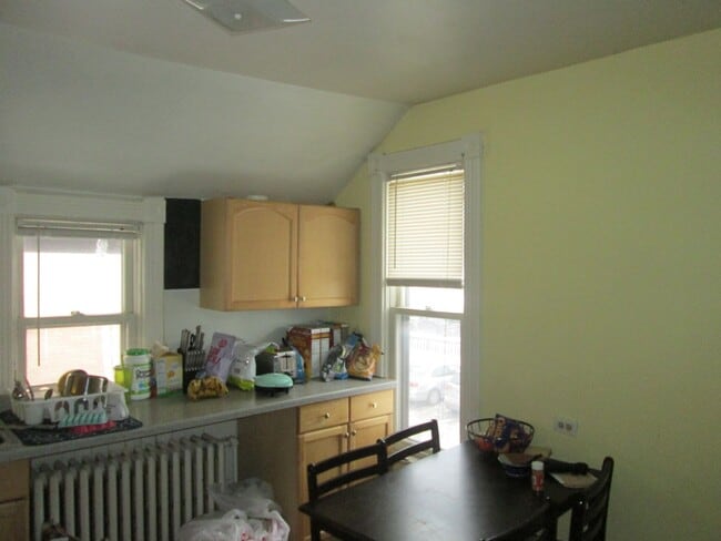 Photo - 1425 6th St SE Apartamento Unidad 2 (Upper )