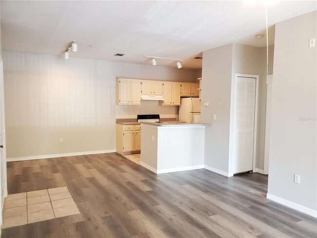 Photo - 5807 Legacy Crescent Pl