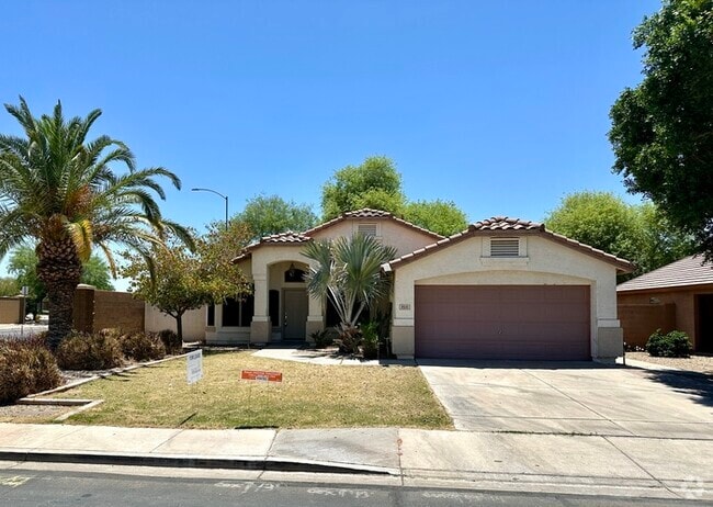 Building Photo - Stunning and dramatic Mesquite Canyon on c... Rental