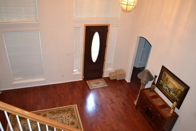 Entry/Formal - 6437 Branchwood Trail