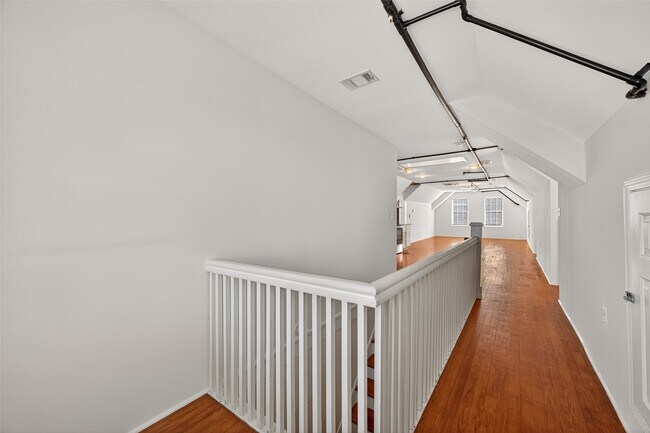 Photo - 2602 Isabella St Unit False