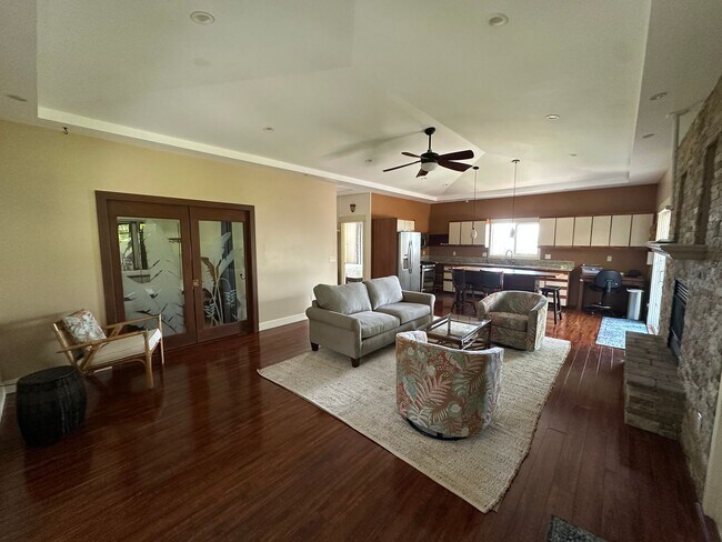 Photo - Piiholo Country Home