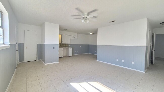 Photo - 1613 38th St Unidad B