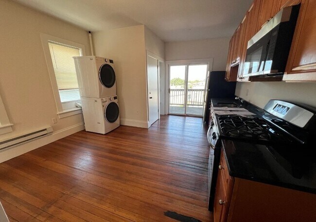 Photo - 27 Buttonwood St Unit 3