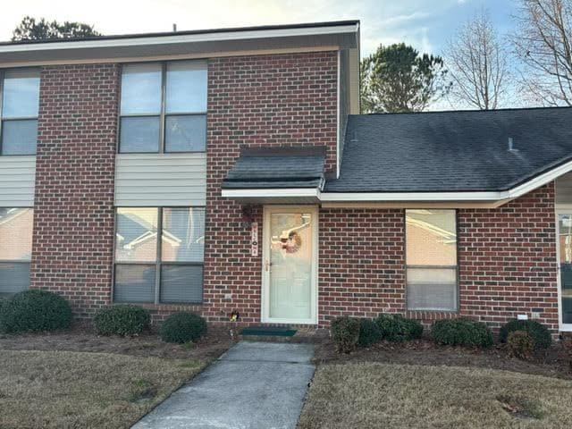 Photo - 49 Upton Ct Dr