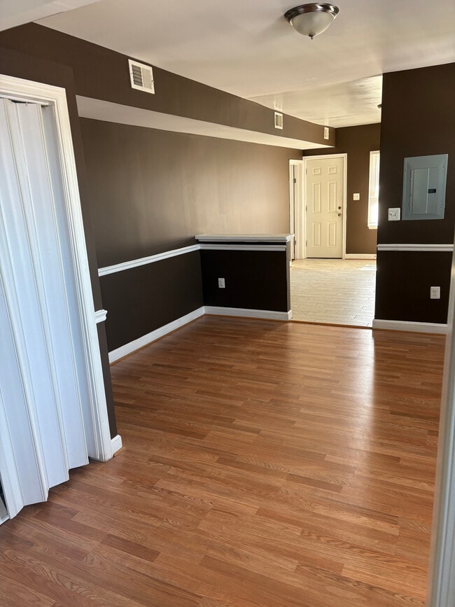 Photo - 3601 Howard Park Ave Unit 2