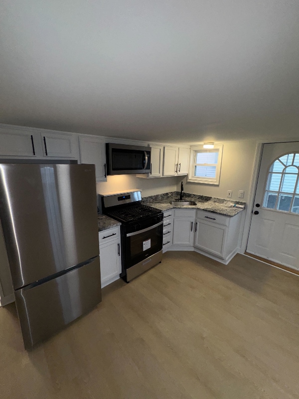 Photo - 106 Railroad Ave Unit 6