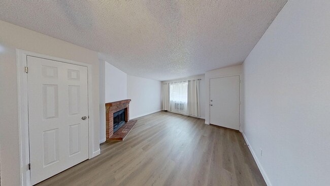 Photo - 2000 Pierce St