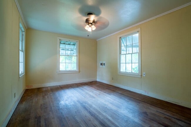 Photo - 2306 Alma St