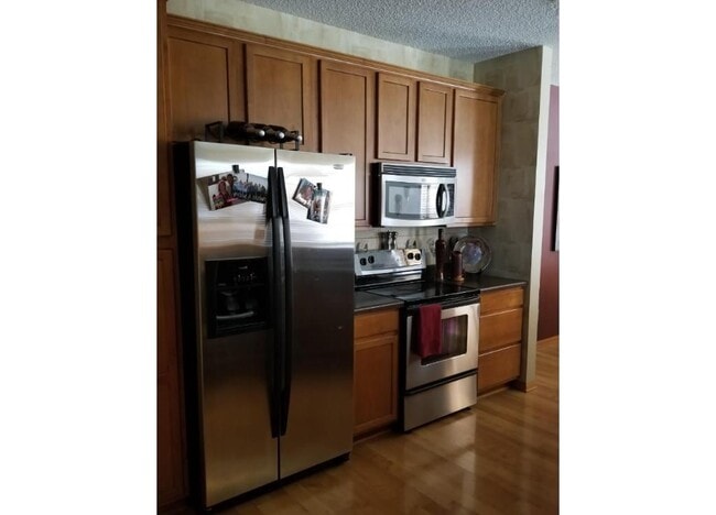 Photo - End-Unit Townhome *3Bd*2.5Ba plus loft*1767sqft. Community Pool! Available July 1st!