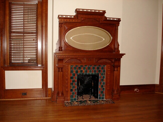 Photo - 218 W Montgomery Ave Unit 1