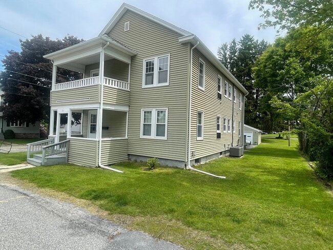 Photo - 39 Brook St Unit 2