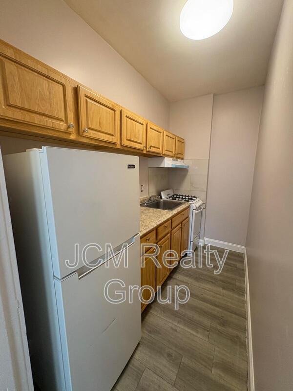Building Photo - 116-124A Central Ave Unit U25 / 2nd Floor Rental