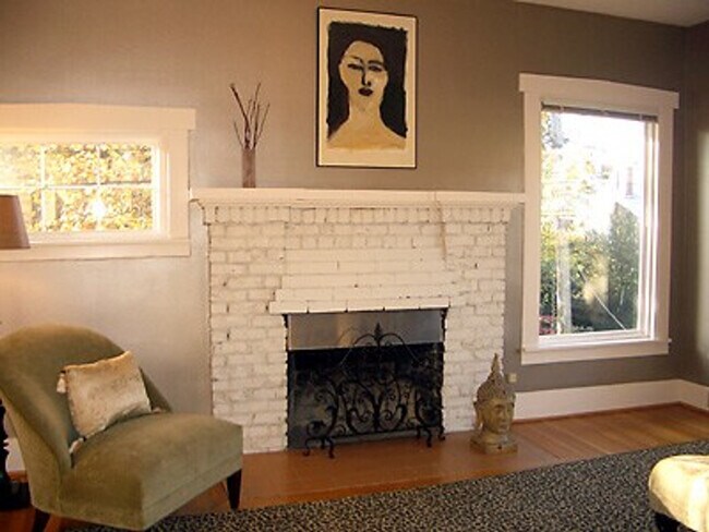 Photo - 515 21st Ave E Unit ID1280436P