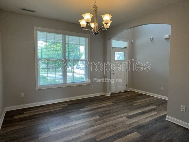 Photo - 6311 Burgin Dr