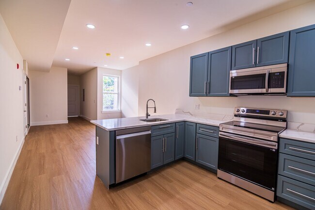 Photo - 808 N Preston St Unit 2