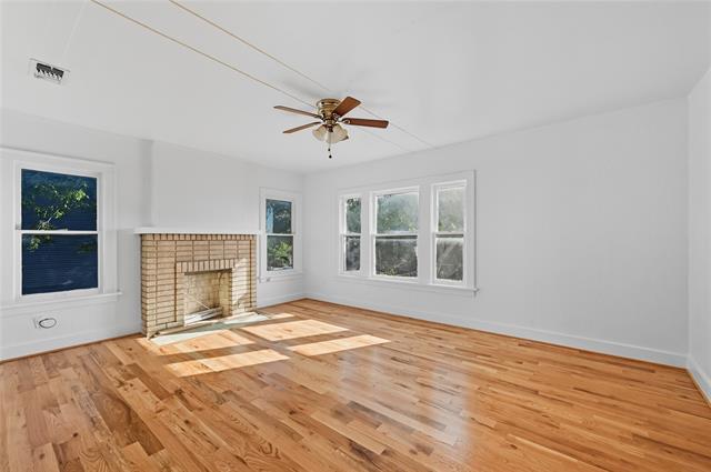 Photo - 800 W Lowden St