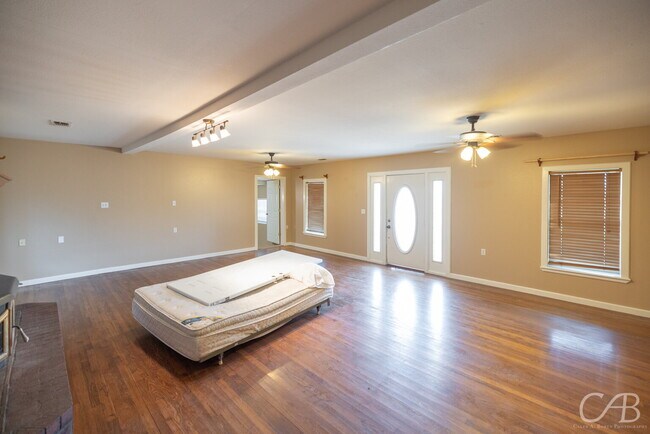 Photo - For Lease