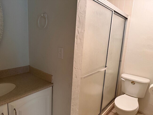 Photo - Spacious 2bd/2ba home for rent!