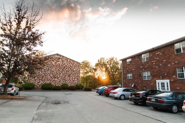 Photo - Meadow View Apartments